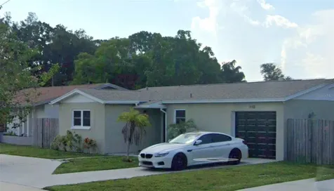 418 62nd Avenue NE St Petersburg FL 33702