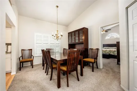 6111 NW 38th Terrace Gainesville FL 32653