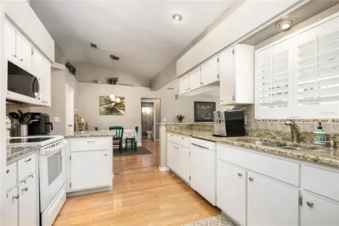 6111 NW 38th Terrace Gainesville FL 32653