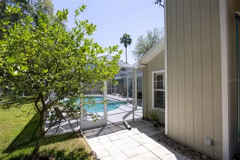 6111 NW 38th Terrace Gainesville FL 32653