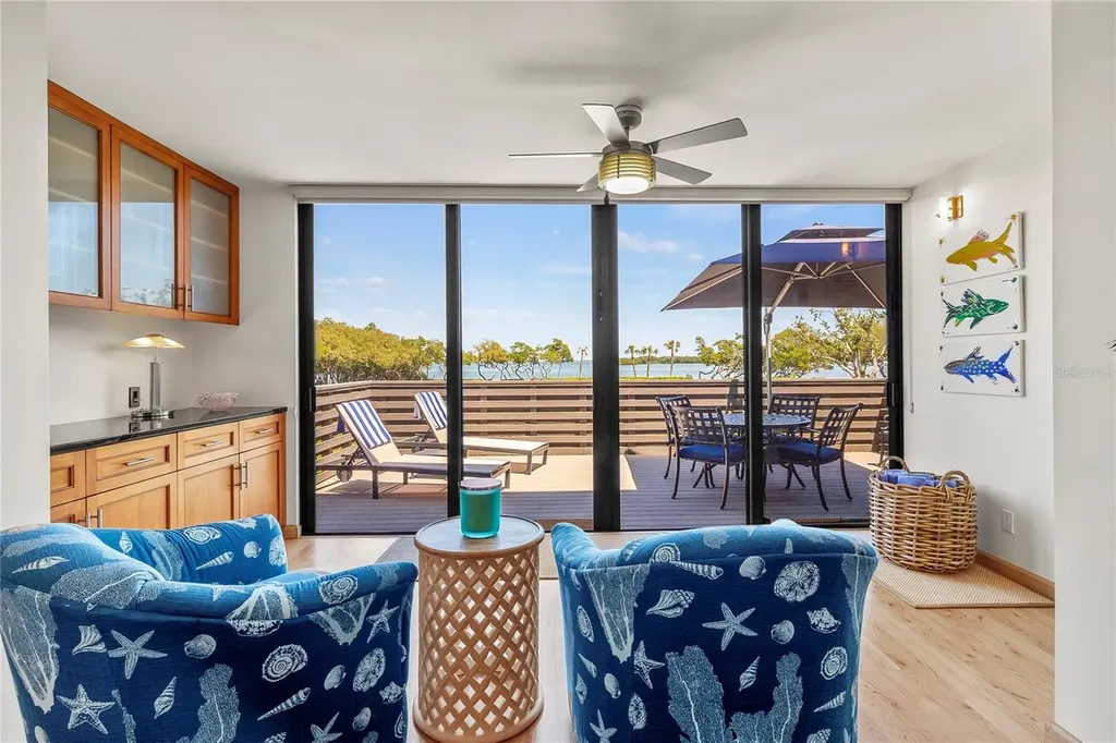 817 Bayport Way Longboat Key FL 34228