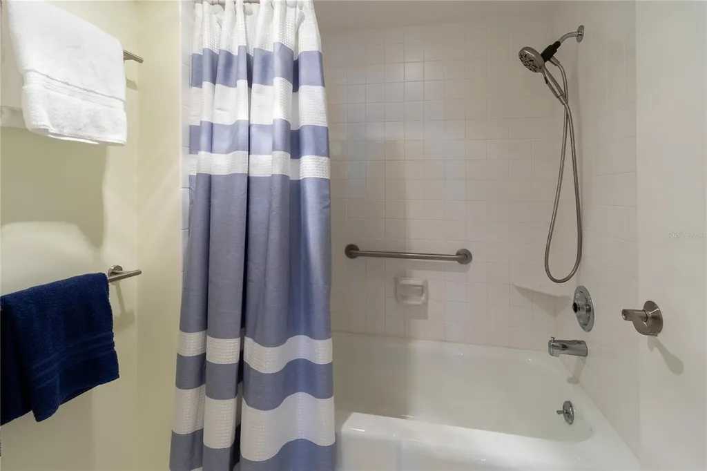 817 Bayport Way Longboat Key FL 34228