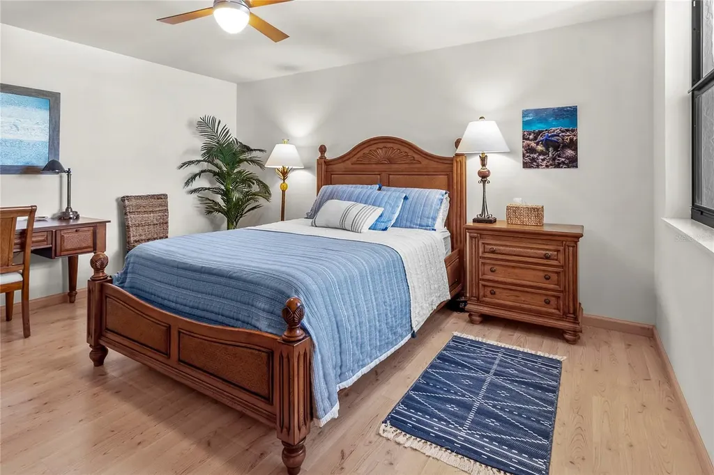 817 Bayport Way Longboat Key FL 34228