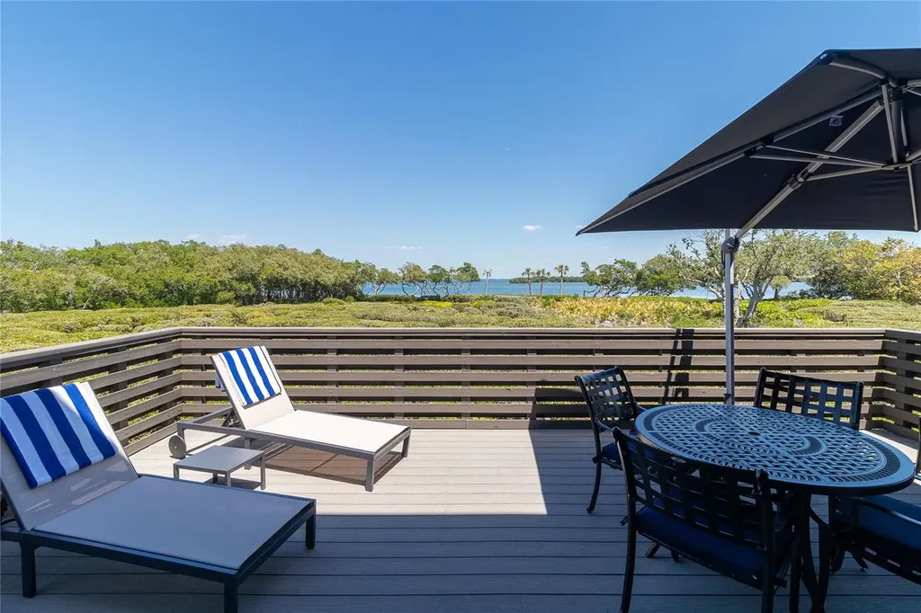 817 Bayport Way Longboat Key FL 34228