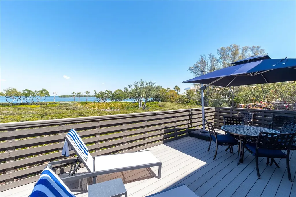 817 Bayport Way Longboat Key FL 34228
