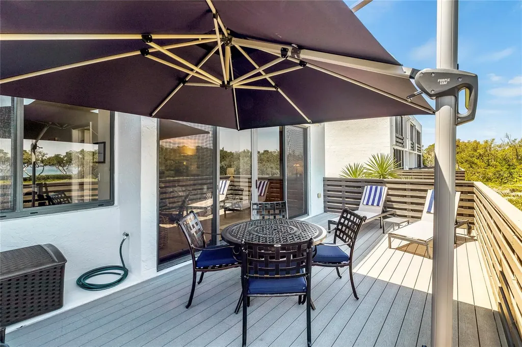 817 Bayport Way Longboat Key FL 34228