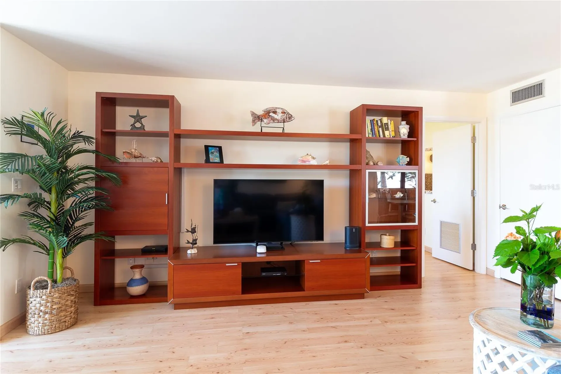 817 Bayport Way Longboat Key FL 34228