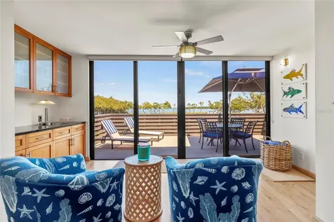 817 Bayport Way Longboat Key FL 34228