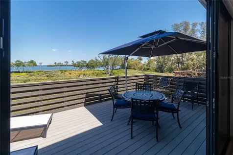 817 Bayport Way Longboat Key FL 34228