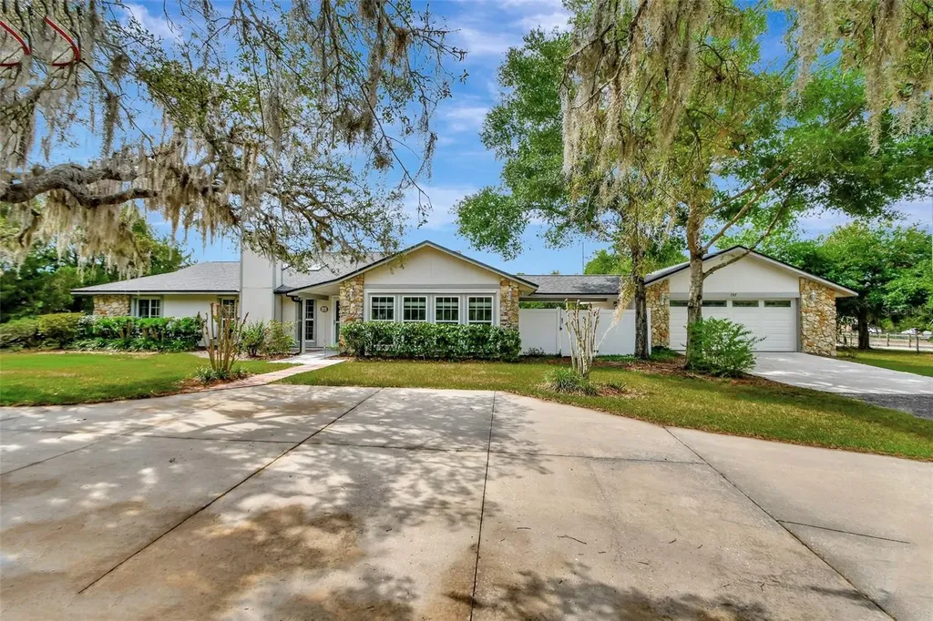 797 Deerfoot Road Deland FL 32720