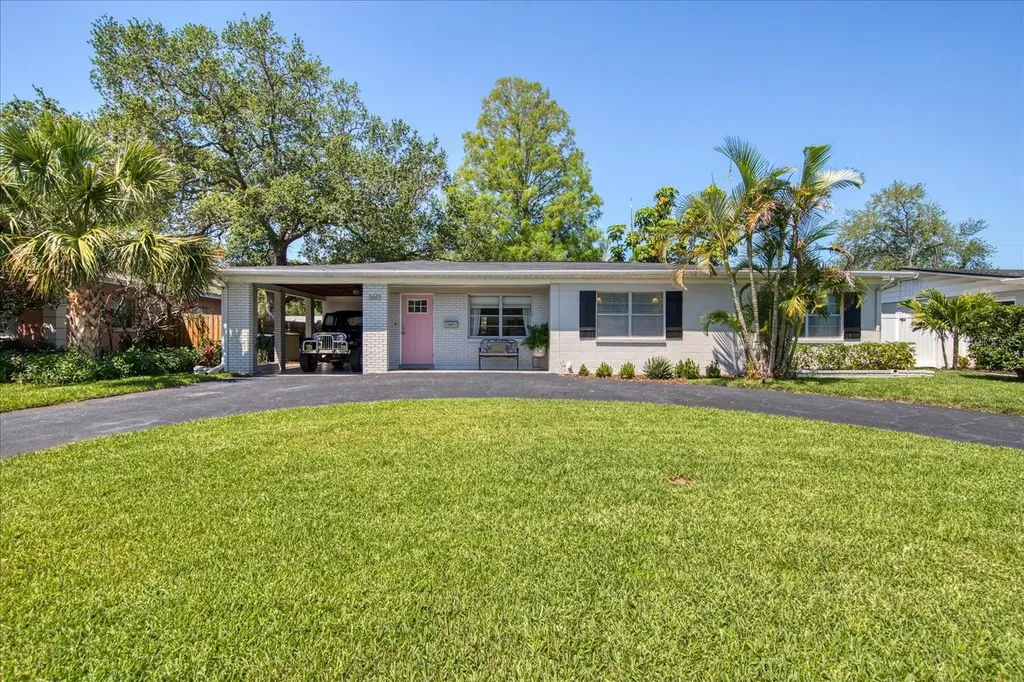 3613 S Belcher Drive Tampa FL 33629