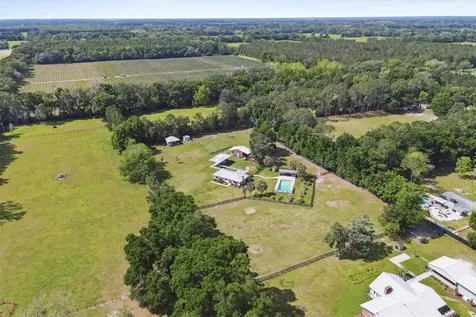 18309 SW 15th Avenue Newberry FL 32669