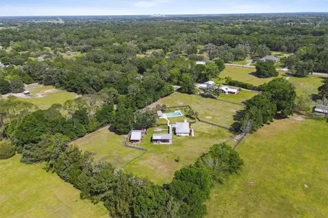 18309 SW 15th Avenue Newberry FL 32669