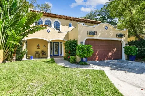 3205 W Knights Avenue Tampa FL 33611