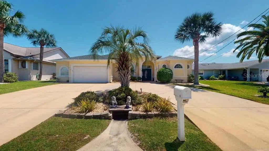 7 Collingville Court Palm Coast FL 32137