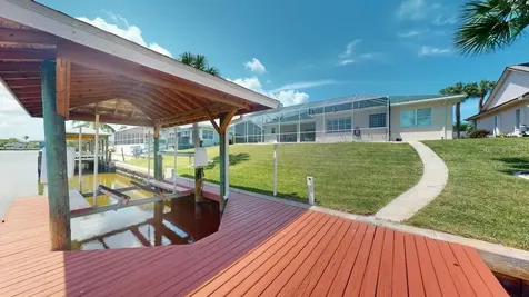 7 Collingville Court Palm Coast FL 32137
