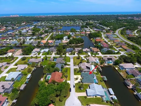 7 Collingville Court Palm Coast FL 32137