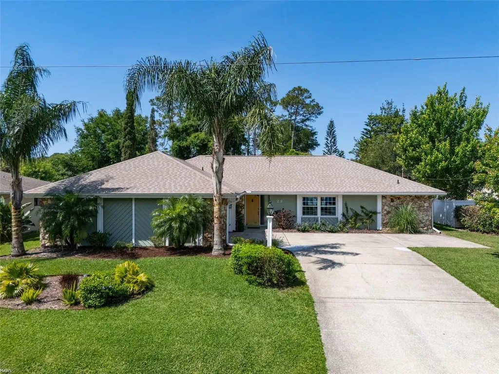 22 Fordham Lane Palm Coast FL 32137