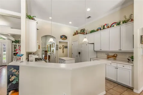 1601 N New Hampshire Avenue Tavares FL 32778