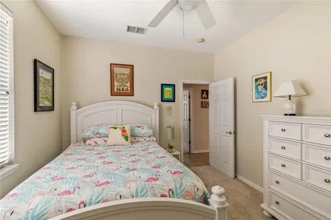 1601 N New Hampshire Avenue Tavares FL 32778