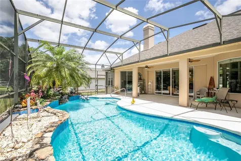 1601 N New Hampshire Avenue Tavares FL 32778