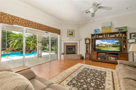 1601 N New Hampshire Avenue Tavares FL 32778