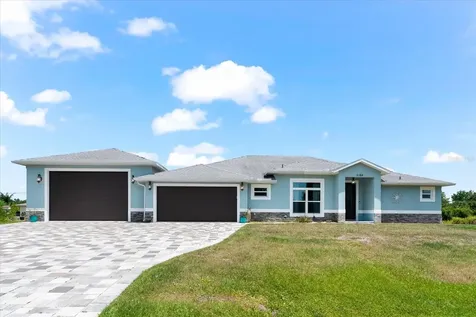 6184 Van Dine Street Englewood FL 34224