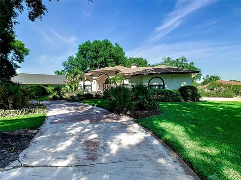 4 Lefe Court Haines City FL 33844