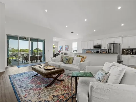 564 Bimini Bay Boulevard Apollo Beach FL 33572