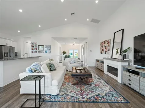 564 Bimini Bay Boulevard Apollo Beach FL 33572