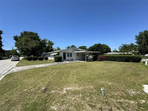 1611 N Lake Shipp Drive SW Winter Haven FL 33880