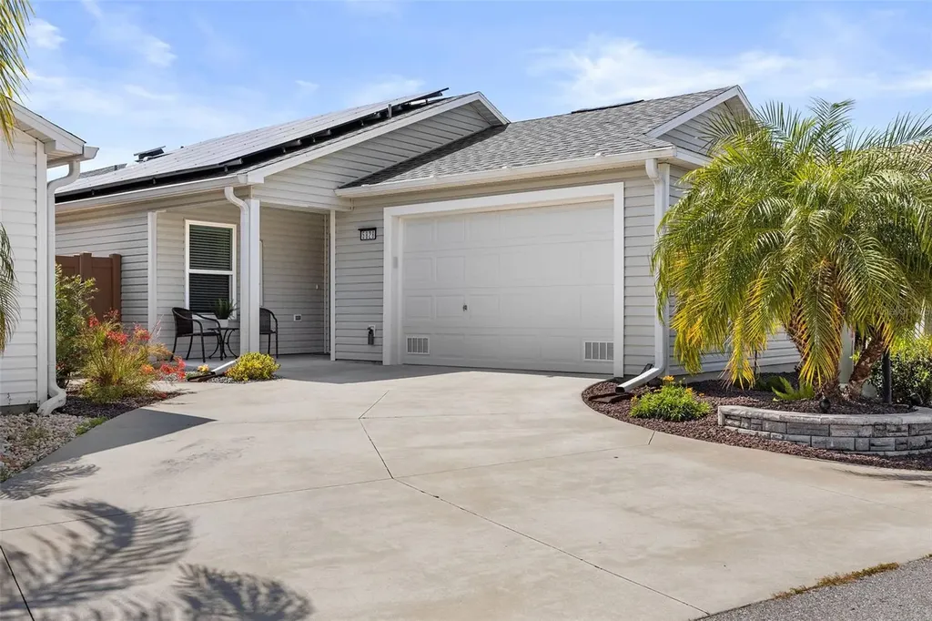 5828 Tupelo Terrace The Villages FL 32163