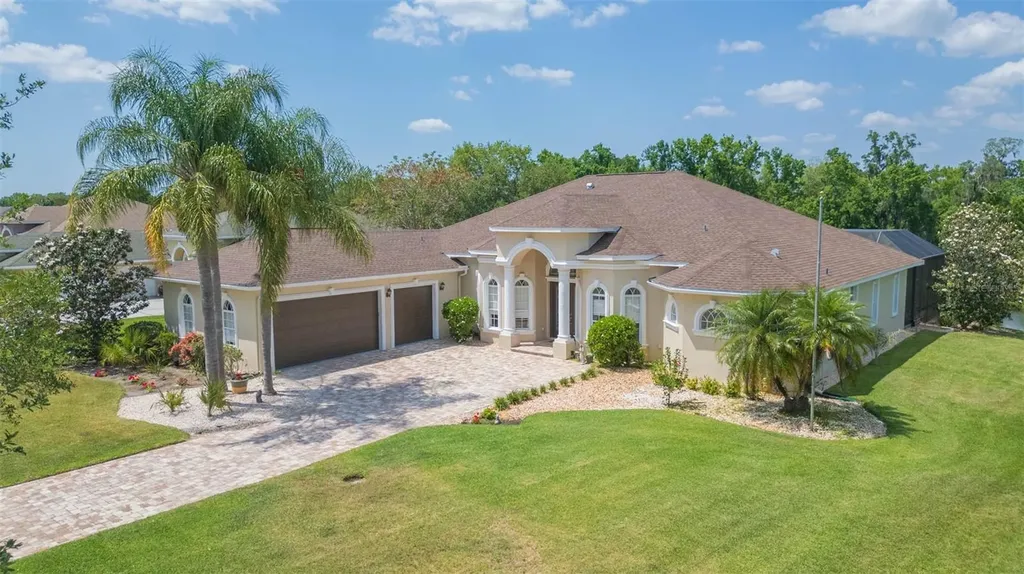 13411 Thoroughbred Drive Dade City FL 33525