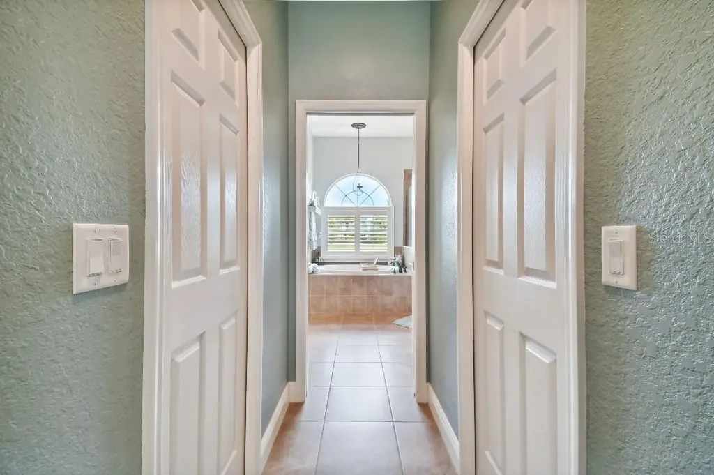 849 John Cressler Drive Seffner FL 33584