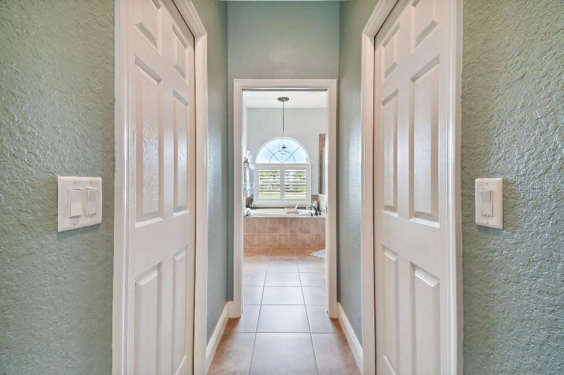 849 John Cressler Drive Seffner FL 33584