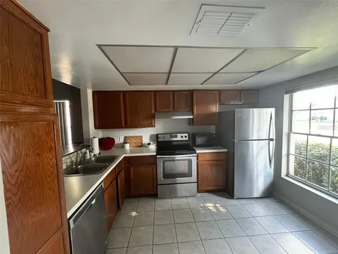 463 Chicago Woods Circle Orlando FL 32824
