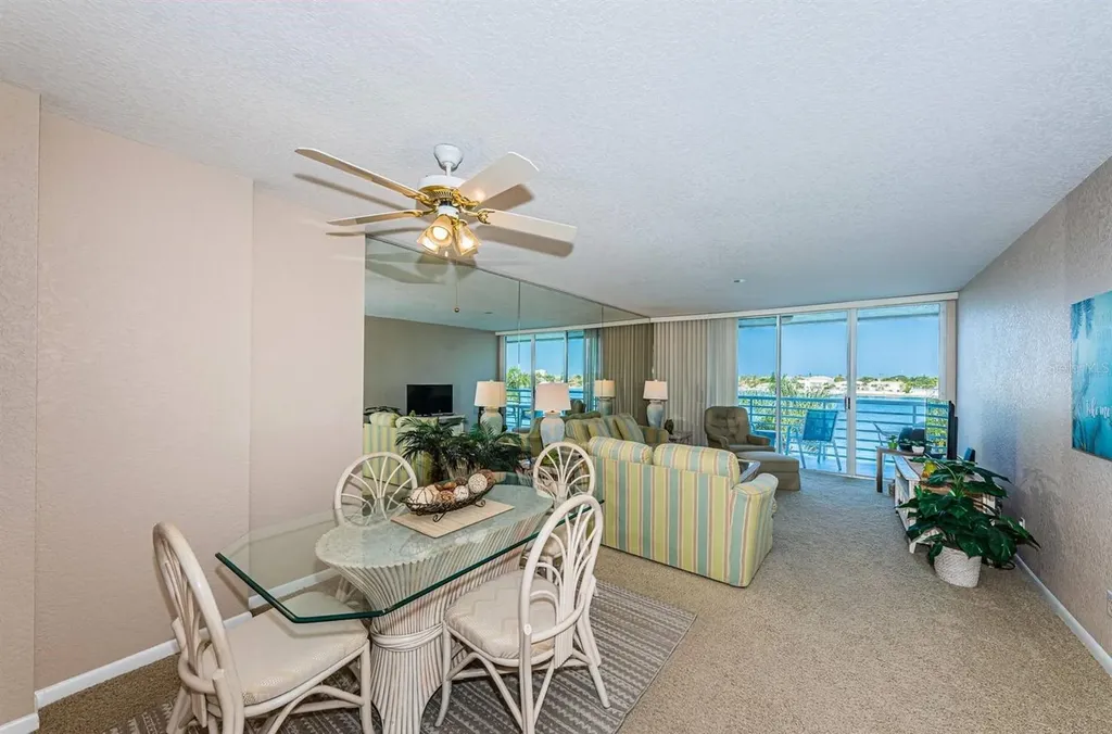 6093 Bahia Del Mar Circle St Petersburg FL 33715