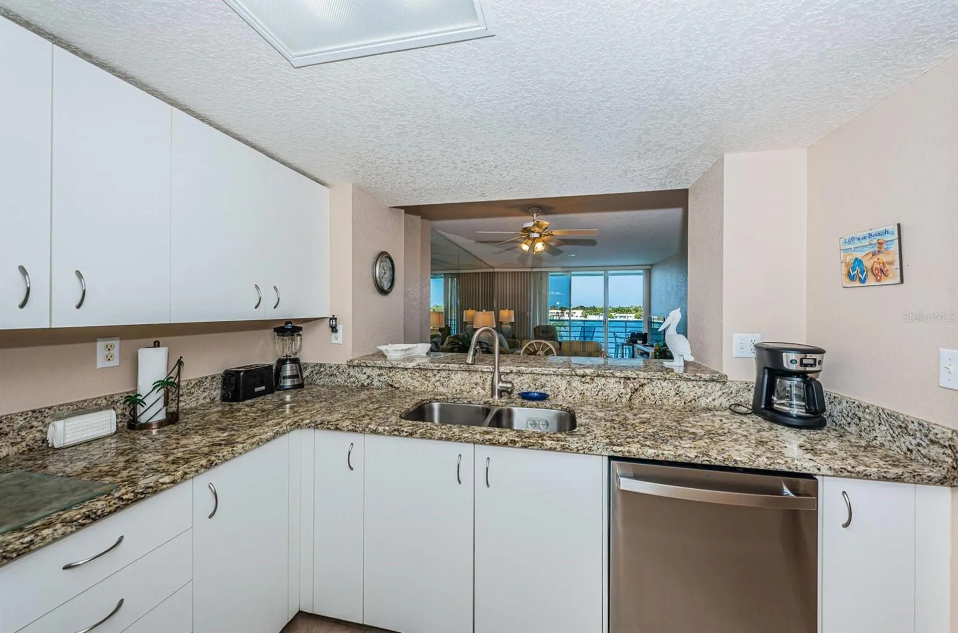 6093 Bahia Del Mar Circle St Petersburg FL 33715