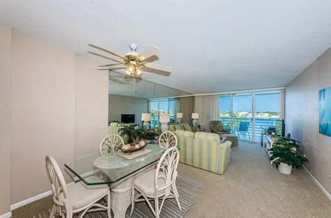 6093 Bahia Del Mar Circle St Petersburg FL 33715