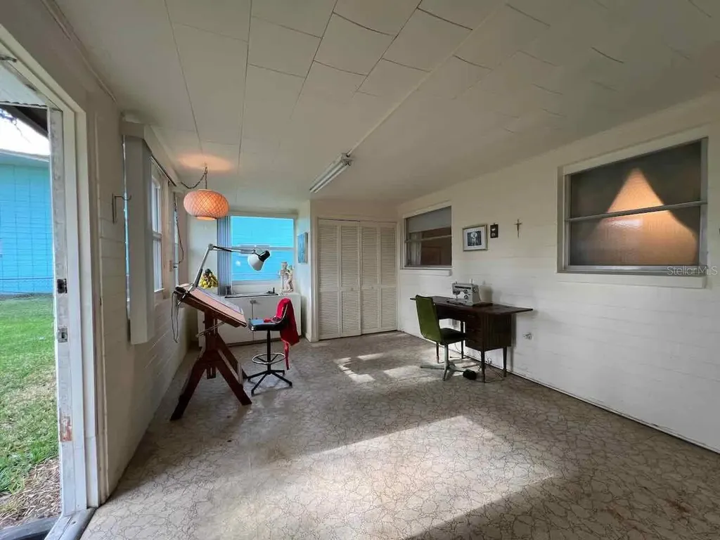535 S Peninsula Avenue New Smyrna Beach FL 32169