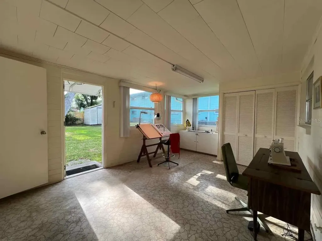 535 S Peninsula Avenue New Smyrna Beach FL 32169