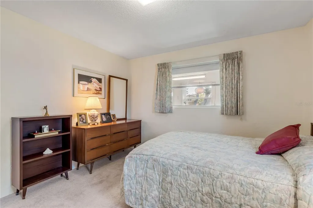 535 S Peninsula Avenue New Smyrna Beach FL 32169