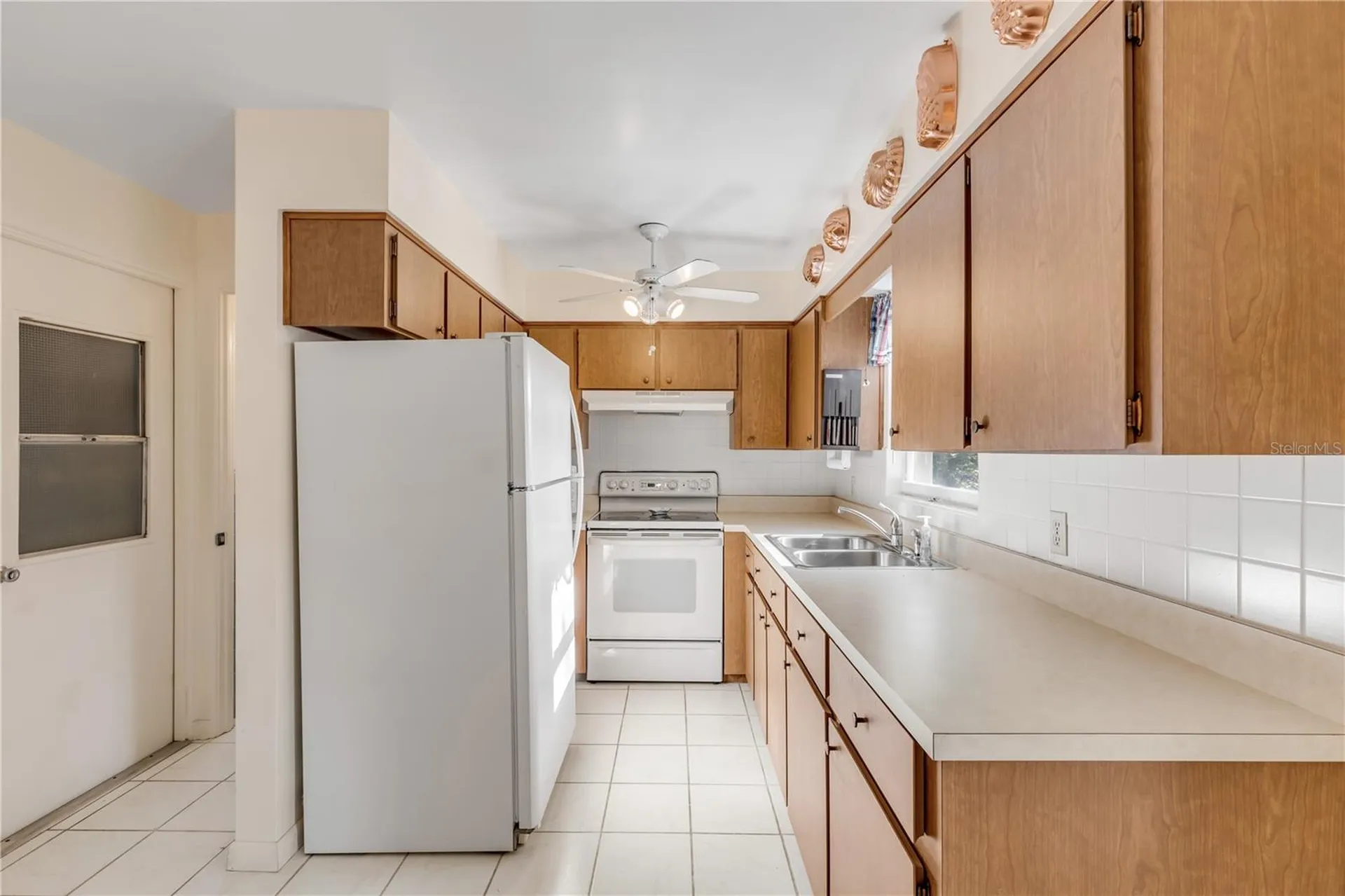 535 S Peninsula Avenue New Smyrna Beach FL 32169