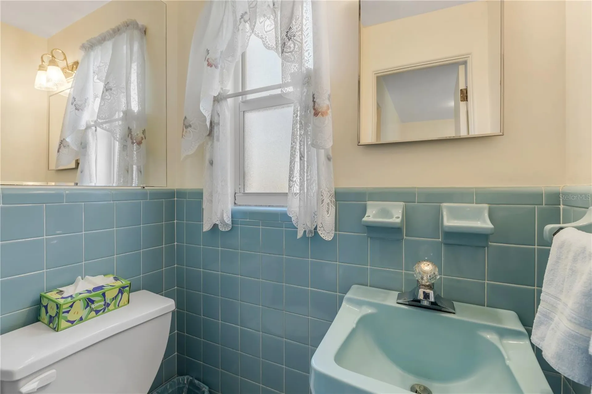 535 S Peninsula Avenue New Smyrna Beach FL 32169
