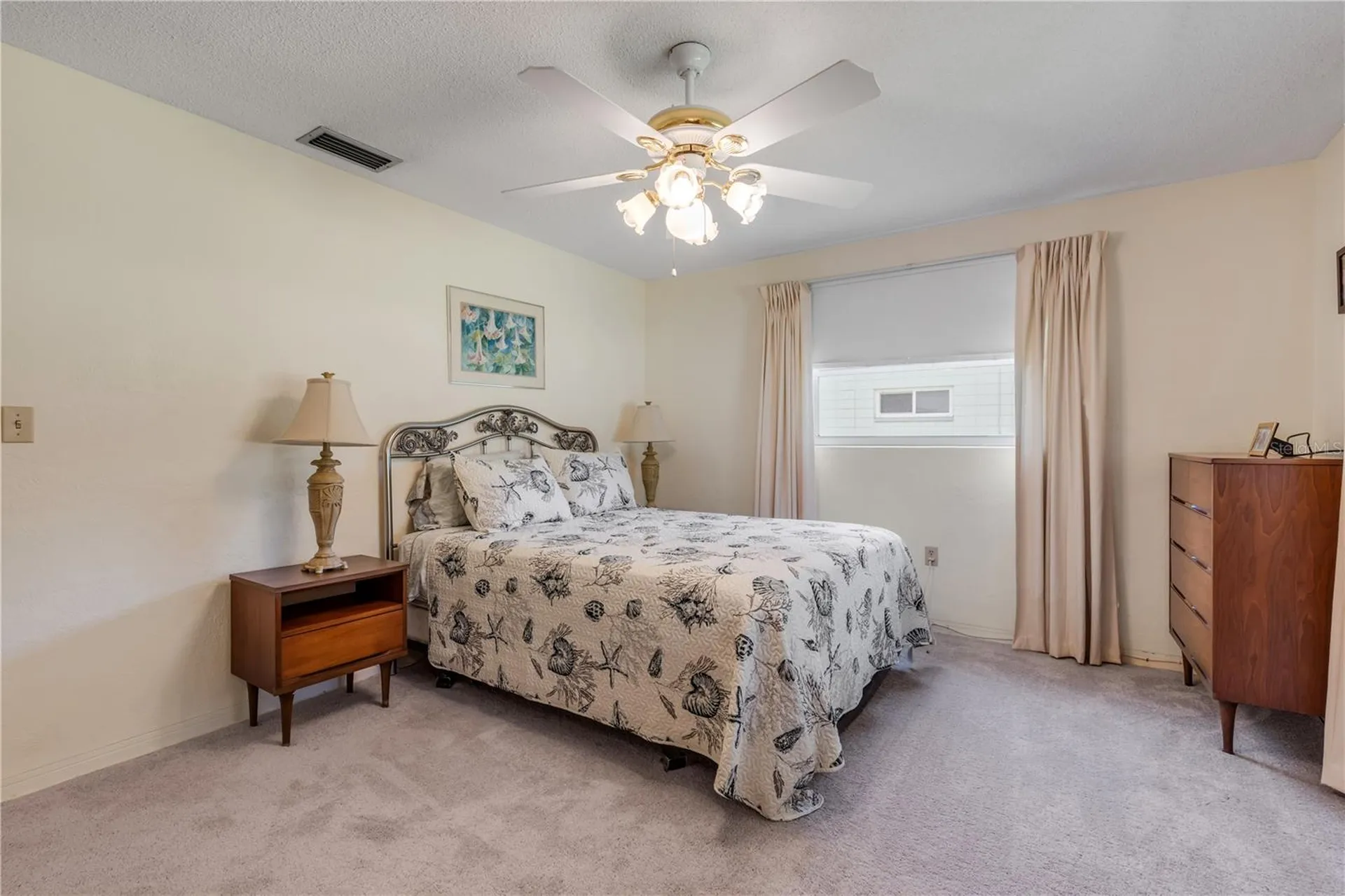 535 S Peninsula Avenue New Smyrna Beach FL 32169