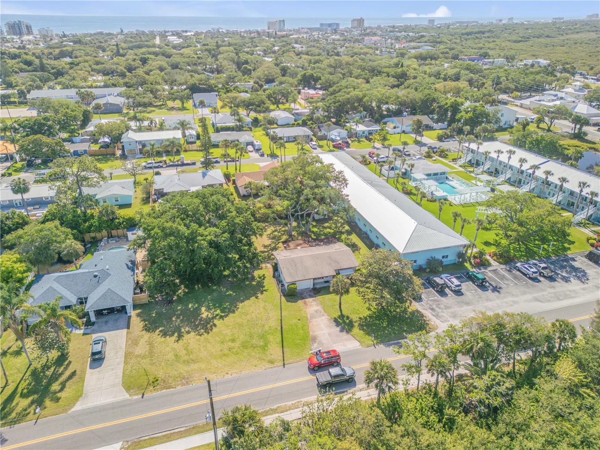 535 S Peninsula Avenue New Smyrna Beach FL 32169