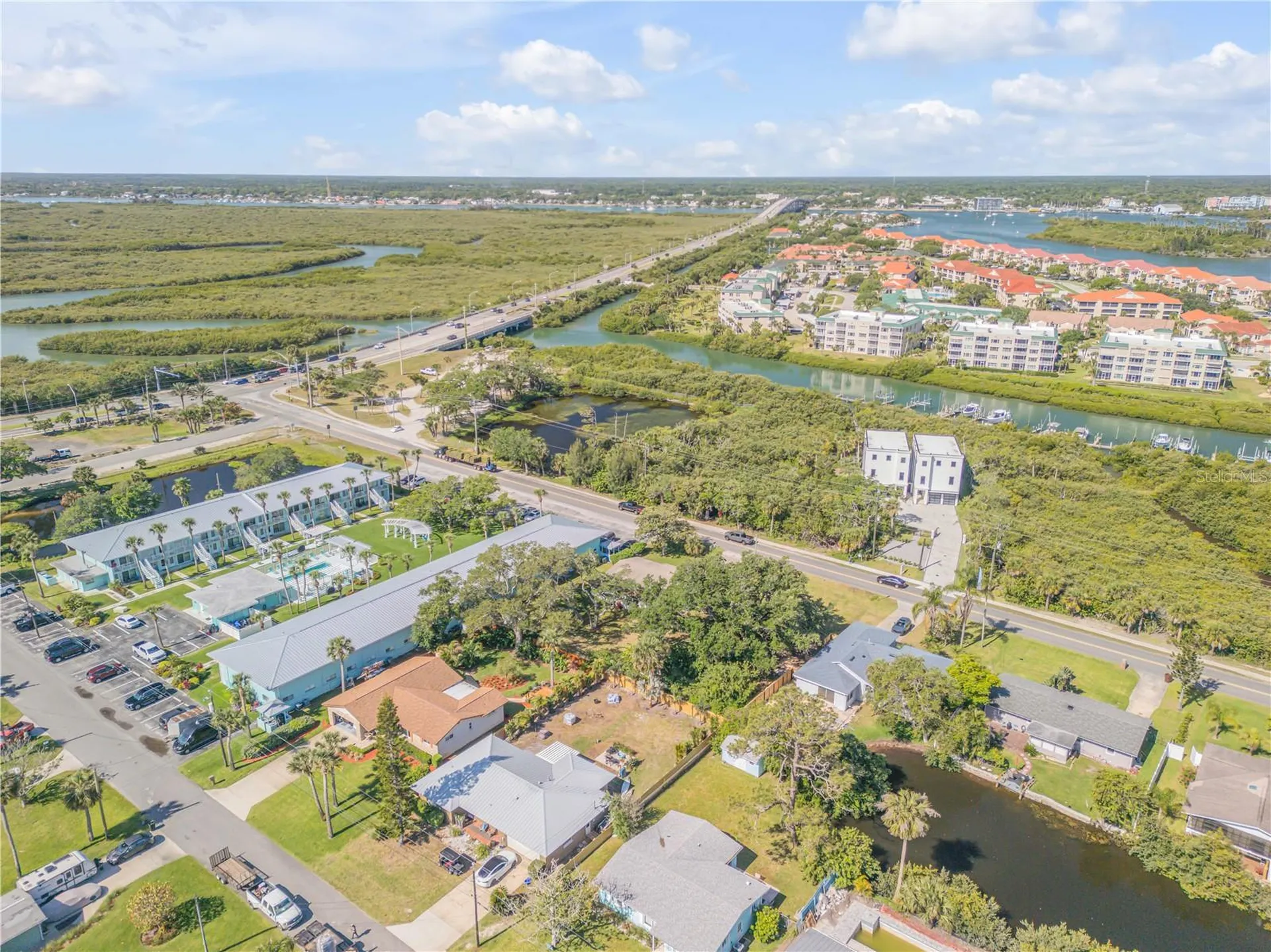 535 S Peninsula Avenue New Smyrna Beach FL 32169