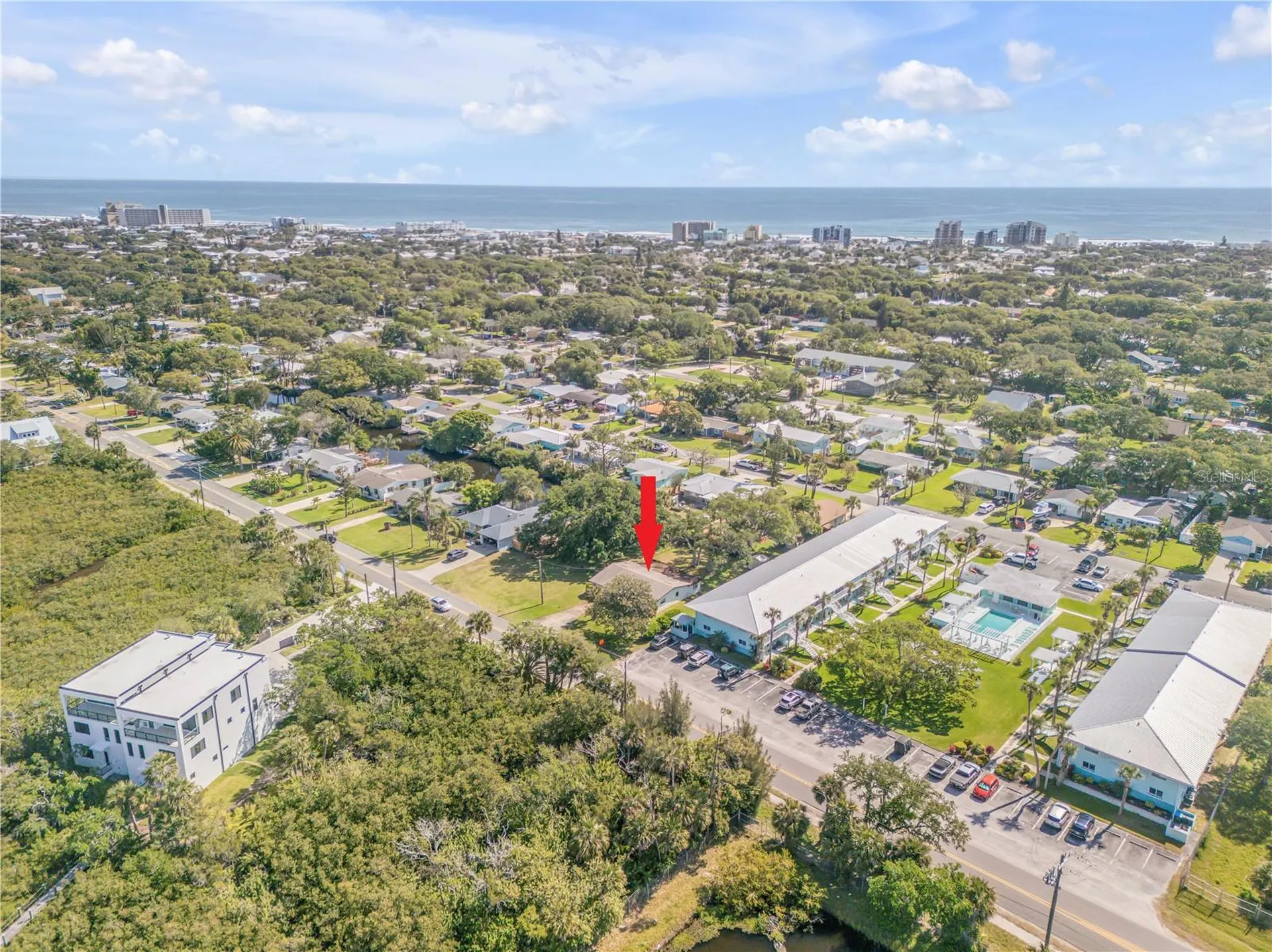 535 S Peninsula Avenue New Smyrna Beach FL 32169