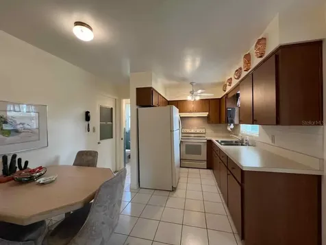 535 S Peninsula Avenue New Smyrna Beach FL 32169