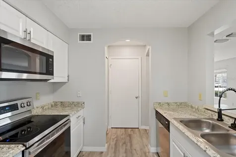 4104 Waterside Island Court Tampa FL 33617